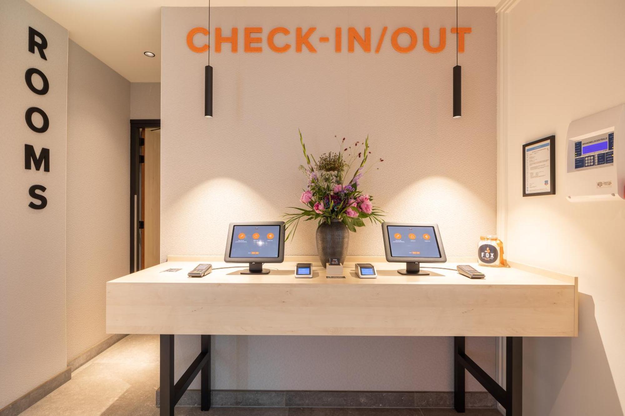 Hotel Fox Scheveningen 2*